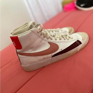 Nike Blazer size 9 women